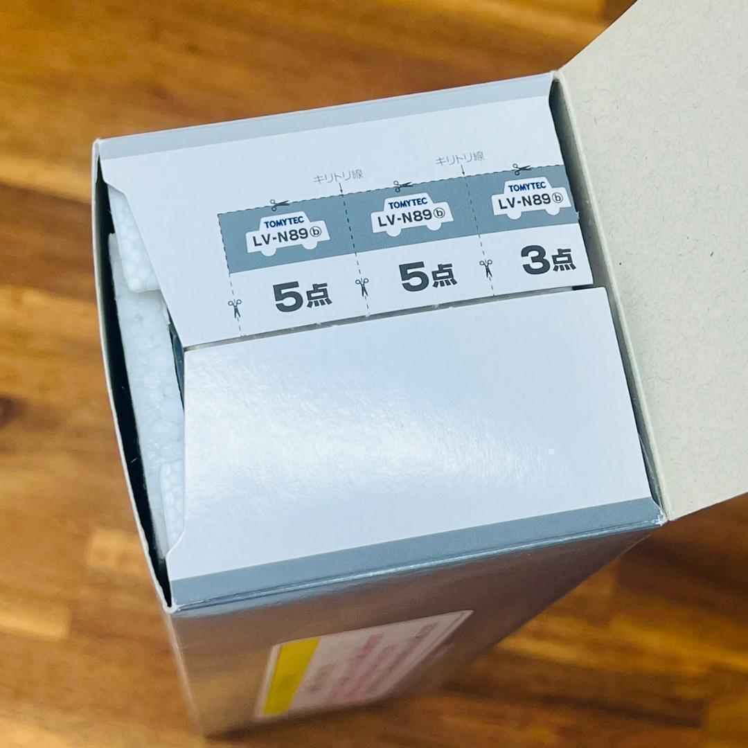 トミーテックリミテッドヴィンテージネオ　日野HE カートランスポーター