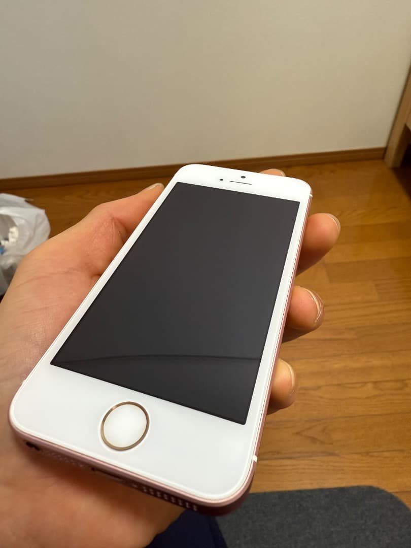 スマートフォン本体 Iphone SE