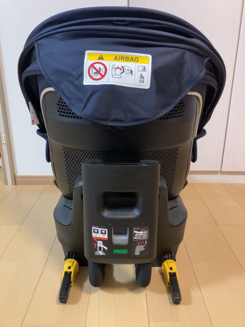 美品 AILEBEBE エールべべ・クルット5i グランス グランネイビー