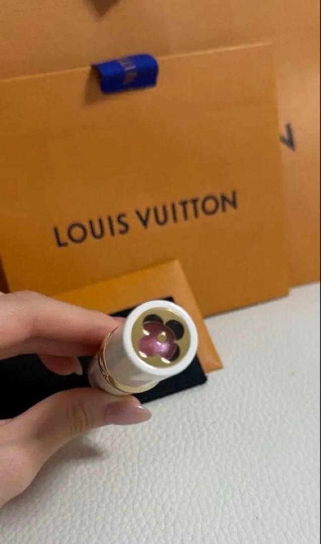 LOUIS VUITTON LVリップ バーム 030 新品未使用品