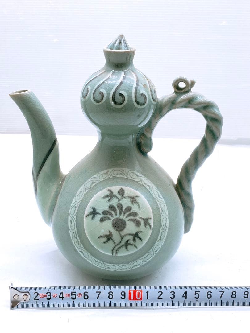 韓国人間国宝 ユへガン 柳海剛 高麗青磁 グリーン 水注 花柄 縄型 水差