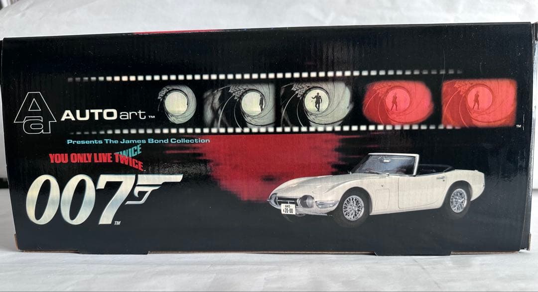 オートアート 1/18トヨタ2000GT 007 ボンドカー