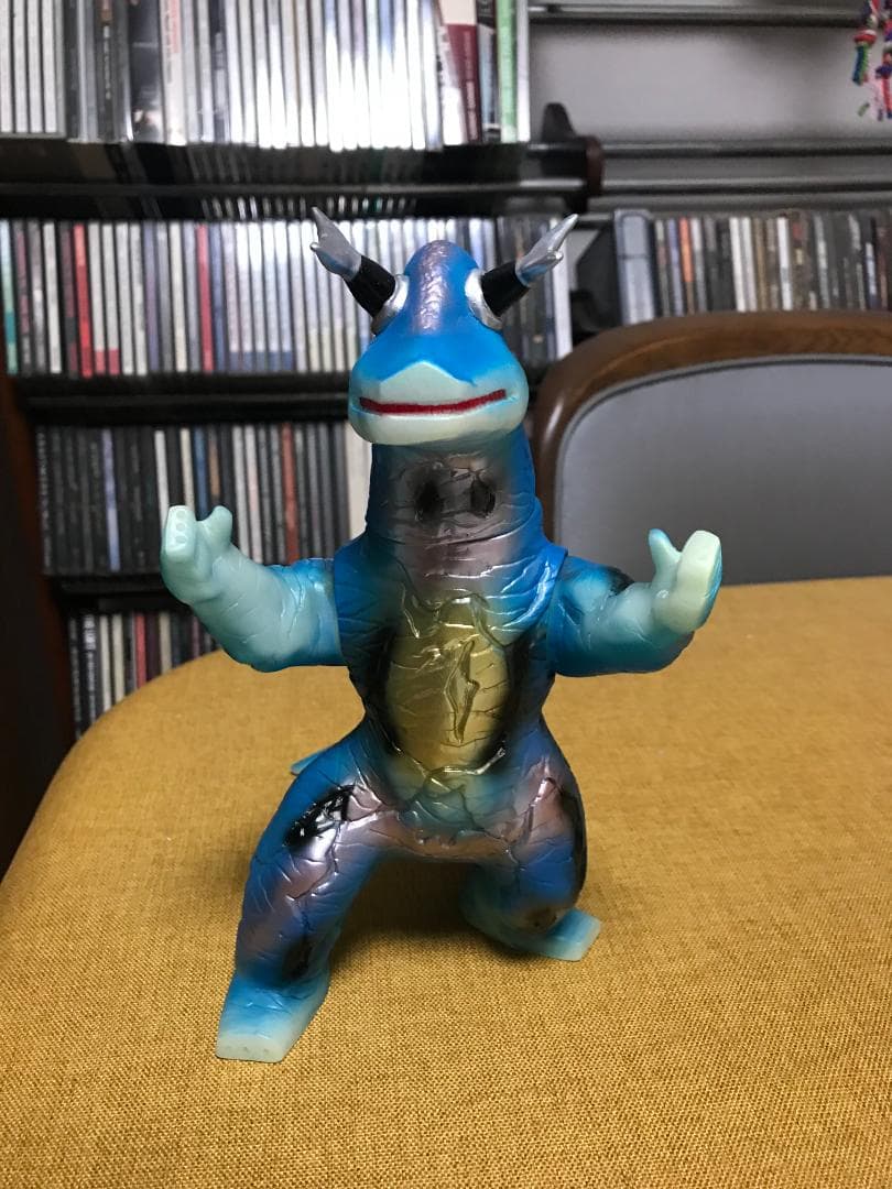 ブルマァク 蓄光 エレキング 復刻 ソフビ ウルトラセブン 昭和レトロ マルサン