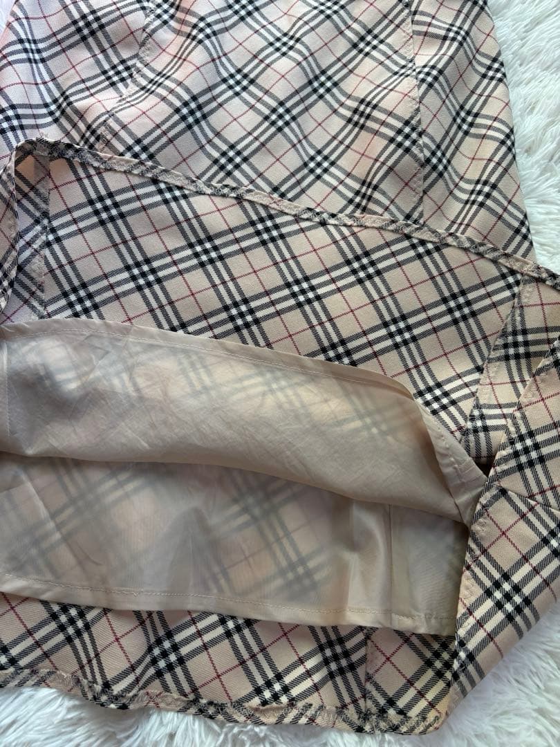 バーバリーブルーレーベルフレアスカートノバチェック　ベルト　ひざ丈　ベージュ38