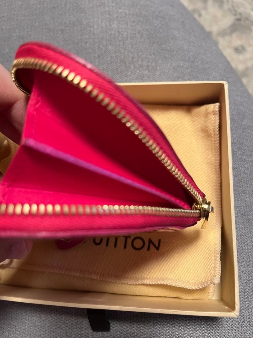 ルイヴィトン ヴェルニ ハート　チャーム付き　ケース　ピンク
