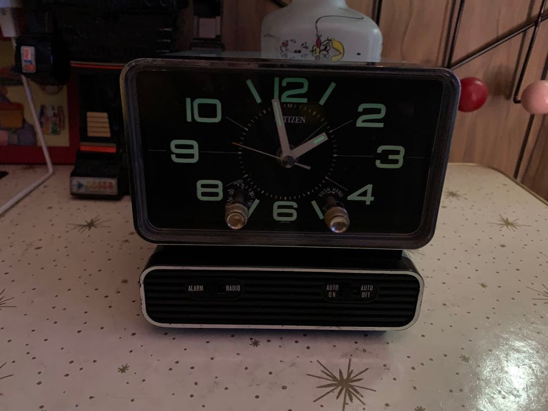 昭和レトロ　ビンテージ　動作品　シチズン ラジオ付　目覚し時計　スペースエイジ