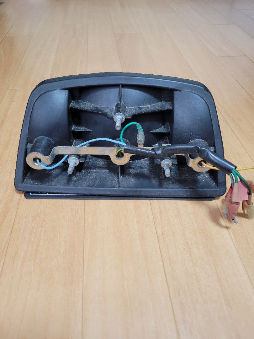 CBXテール　激黄ばみ