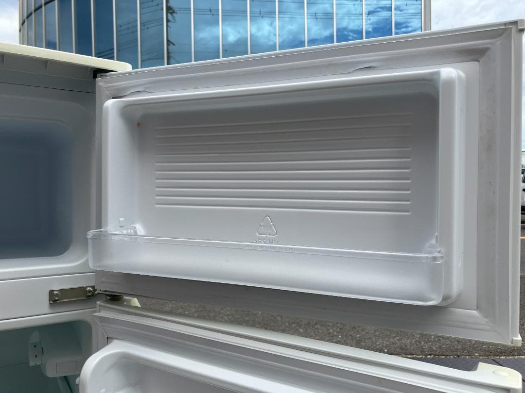 愛知岐阜/送料無料★アイリスオーヤマ　90L冷蔵庫　KRSD-9A-W 19年製