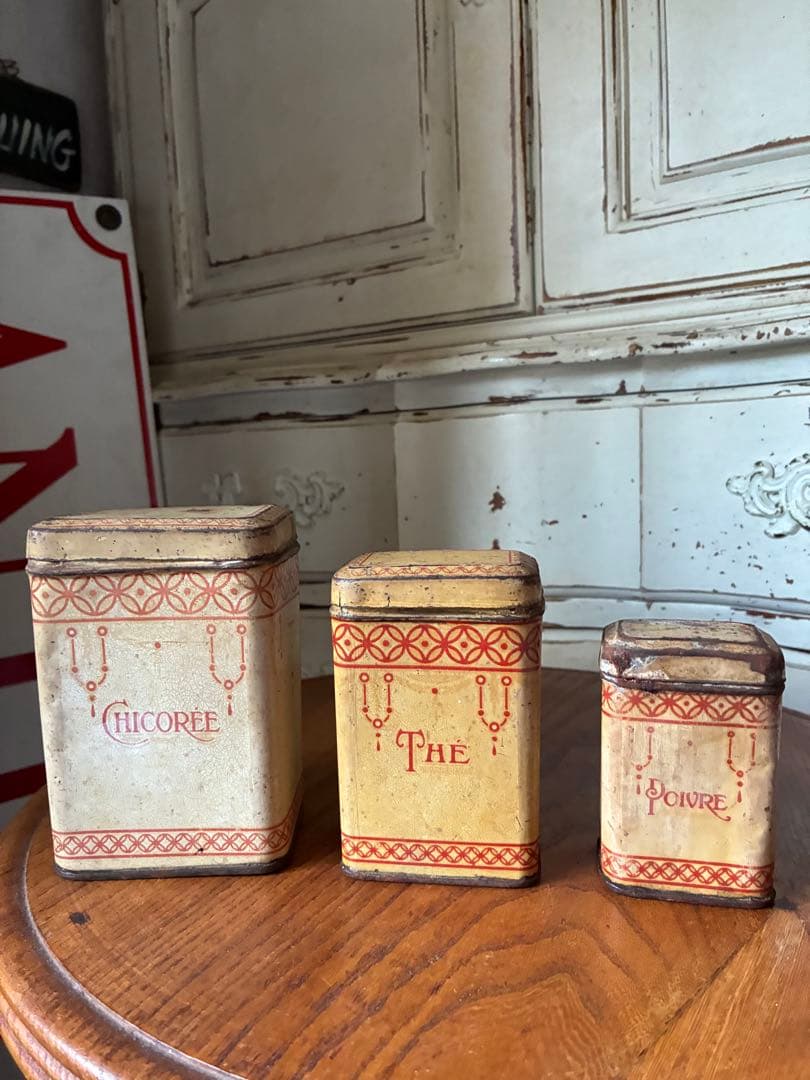 フランス　アンティーク　ティン缶　キャニスター　小物入れ　チェック　赤　100年