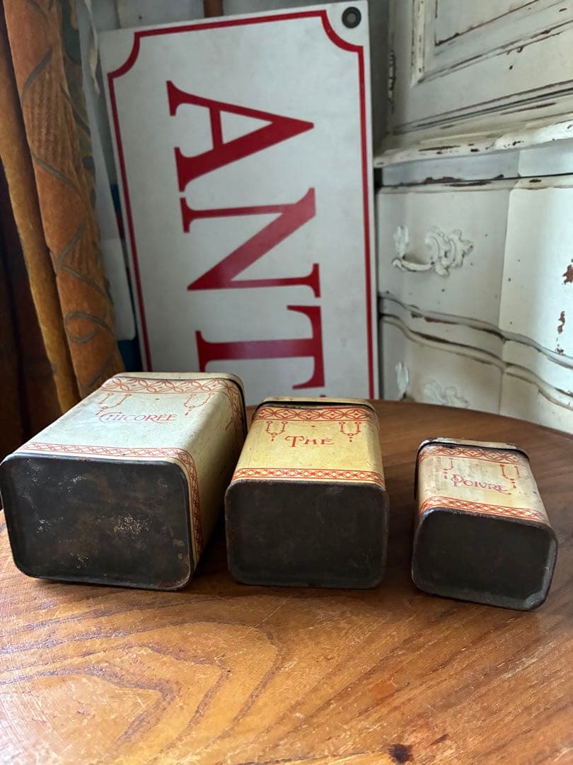 フランス　アンティーク　ティン缶　キャニスター　小物入れ　チェック　赤　100年