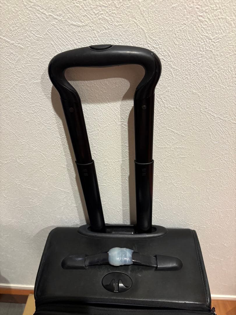 送料込　TUMI オールレザー　キャリーケース