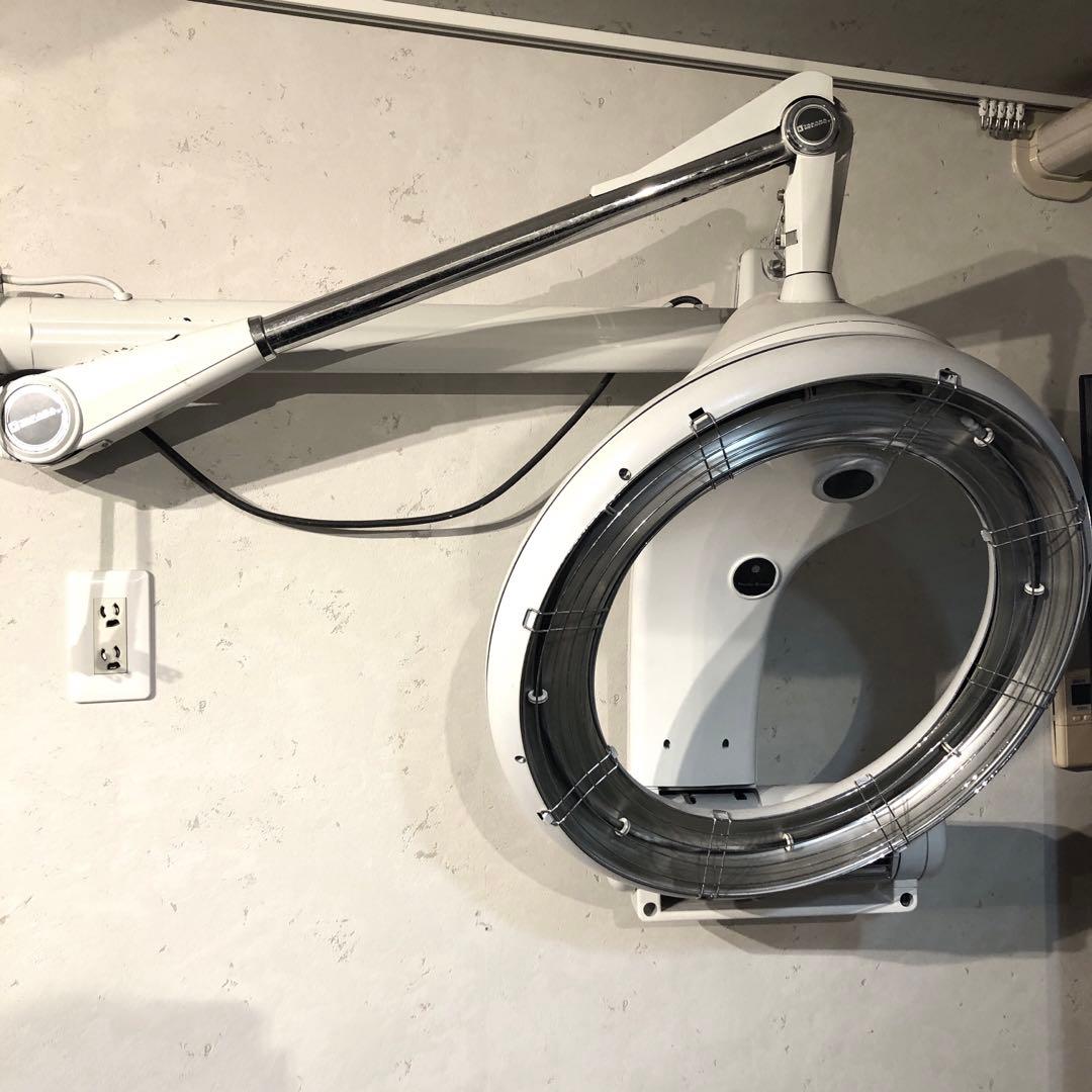 引取り限定　理美容 タカラベルモント社製　遠赤アーム式ローラーボール ジャンク