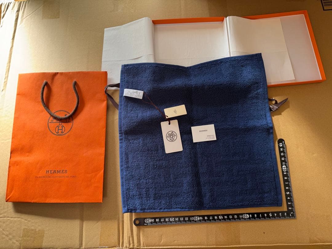 HERMES エルメス ネイビー タオルハンカチ 約34cm x 34cm