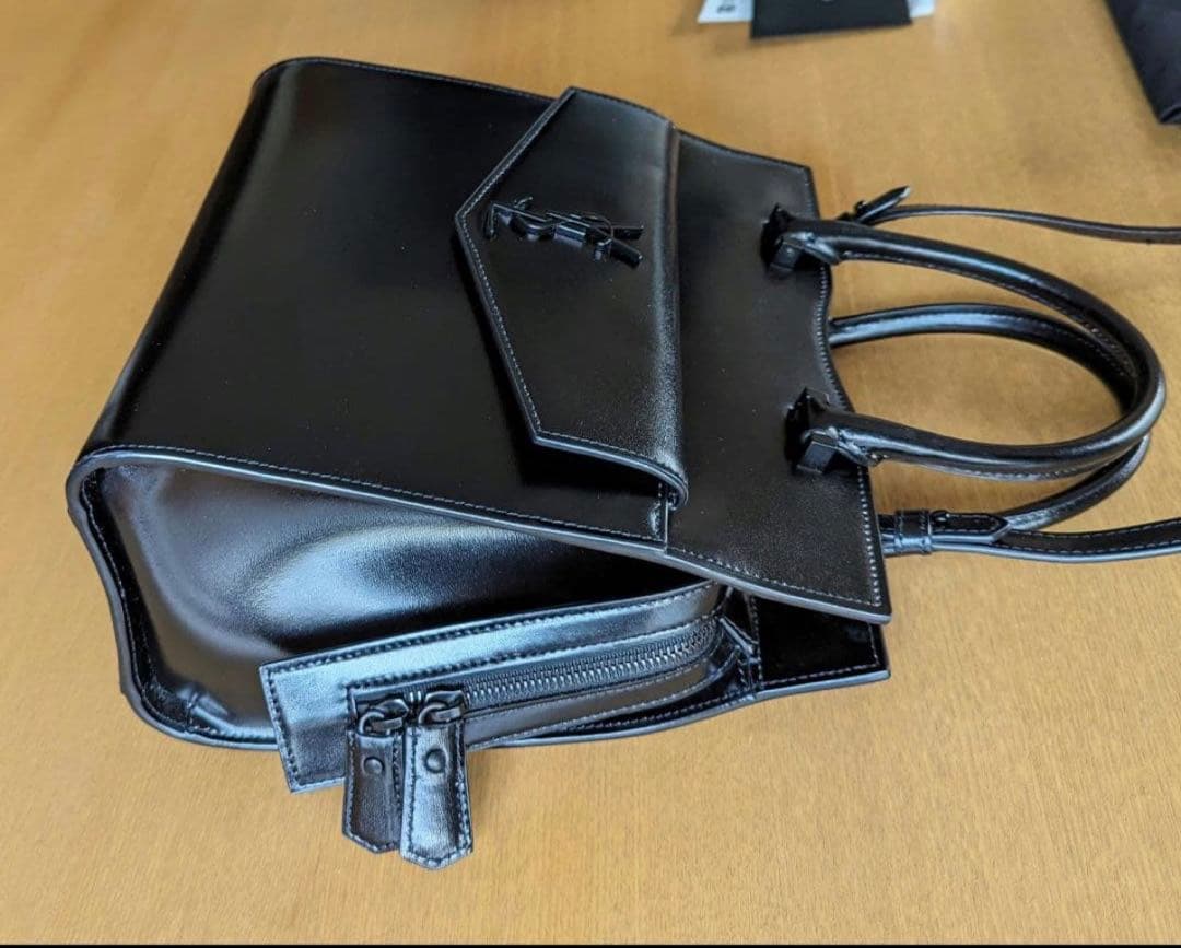 専用SAINT LAURENT ブラックレザーショルダーバッグ