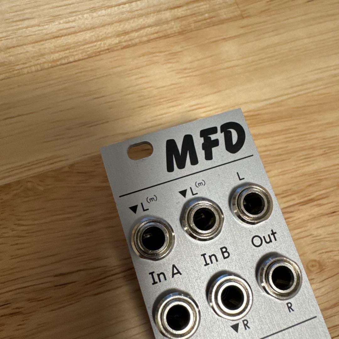 ALM MFD モジュラーシンセサイザー