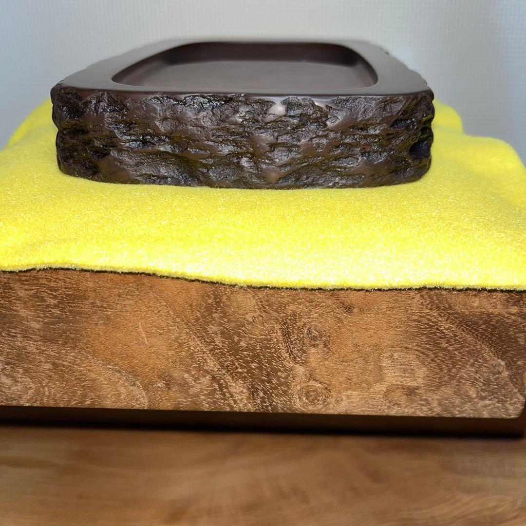 ⭕️赤間硯　下井唯石　1.4kg超え　野面硯　縁ツルツル　美品