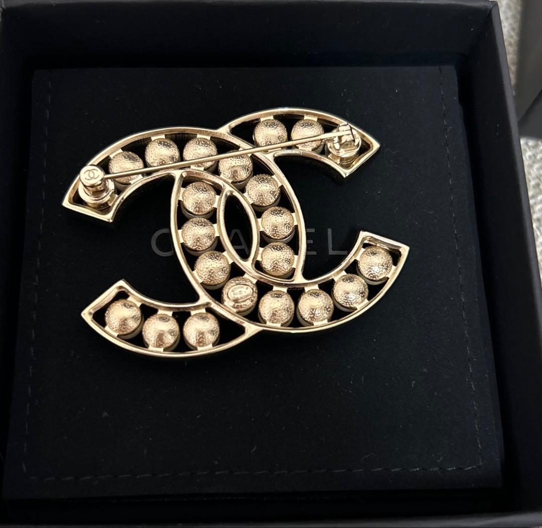 LＯＶＥ　最終お値下げ　CHANEL パール ブローチ