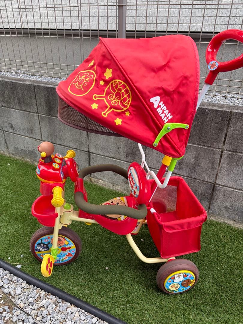 ジョイパレット それいけ! アンパンマンデラックスII レッド 三輪車