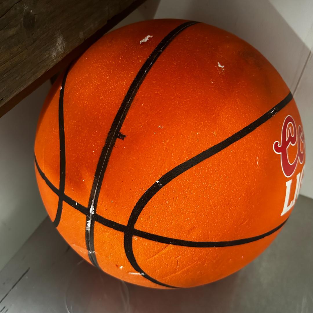 1995年製 クアーズライト発砲スチロール製バスケットボールディスプレイ②