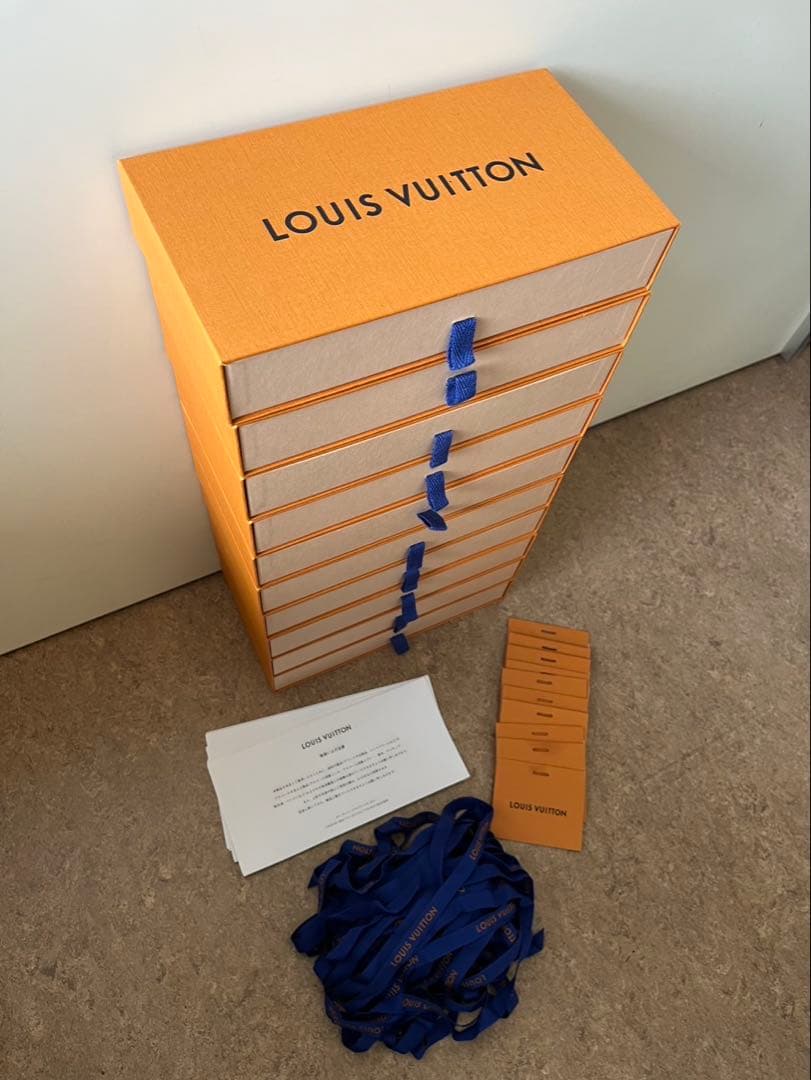 LOUIS VUITTONルイヴィトン　保存用空箱　10個セット