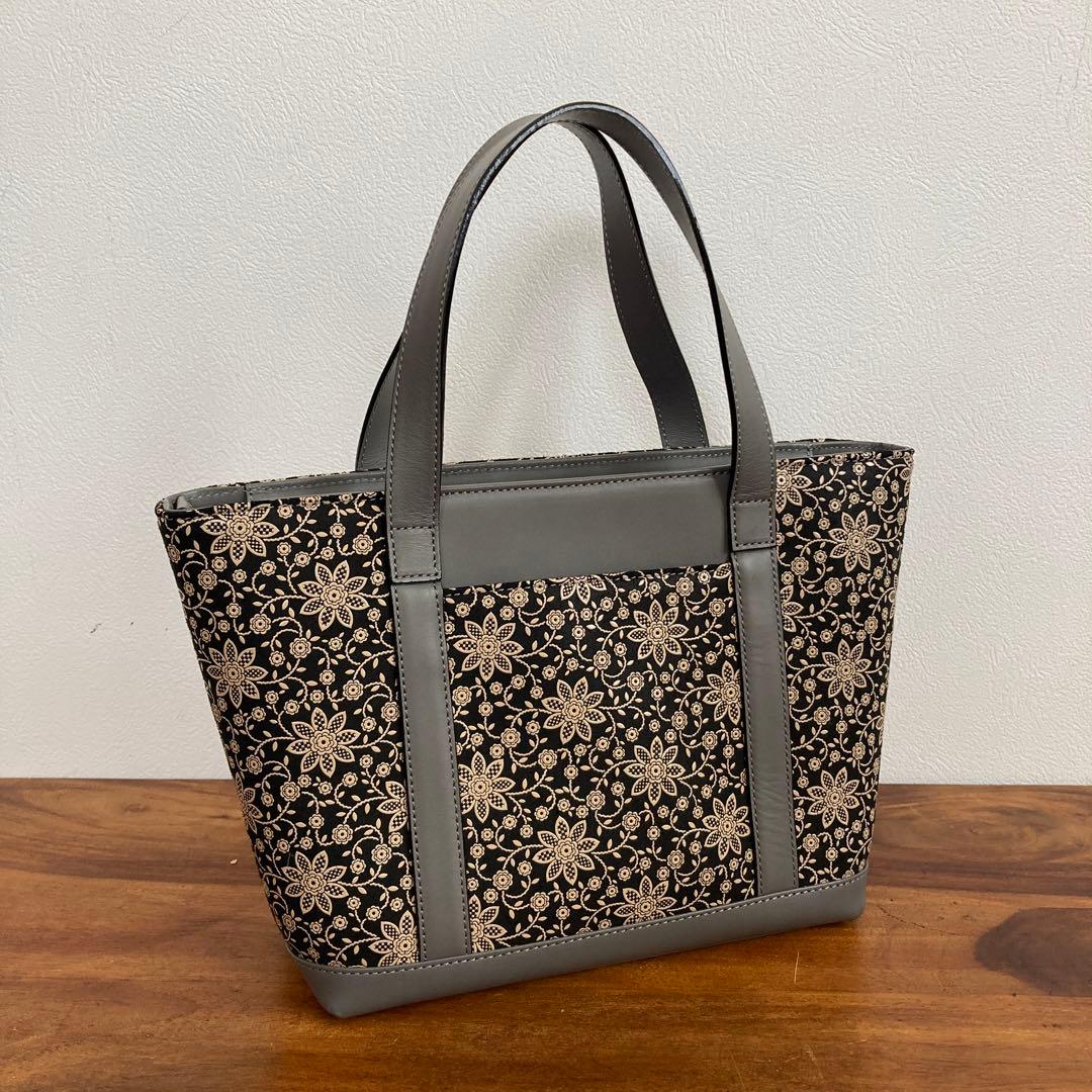 印傳屋 ハンドバッグ 花柄