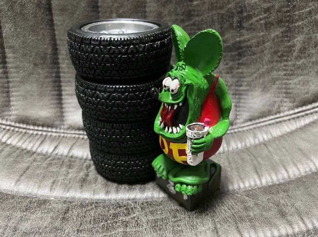 RAT FINK Tire Pen Standラットフィンク タイヤペンスタンド