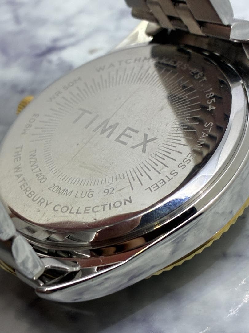TIMEX　タイメックス　Waterbury　M903　ゴールド　風防傷あり