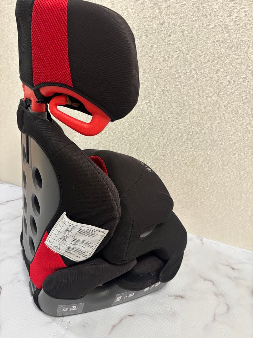 エールベベ・サラット　3ステップクワトロST ジュニアシート　インパクトシールド