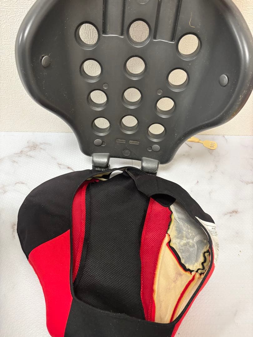 エールベベ・サラット　3ステップクワトロST ジュニアシート　インパクトシールド