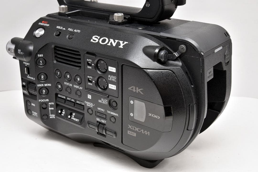 ソニーXDCAMメモリーカムコーダー　SONY FS7 II　PXW-FS7M2