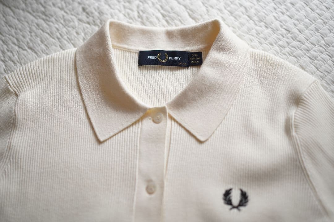 【着用1回】FRED PERRY アイボリー リブ編み 長袖ニットポロシャツ
