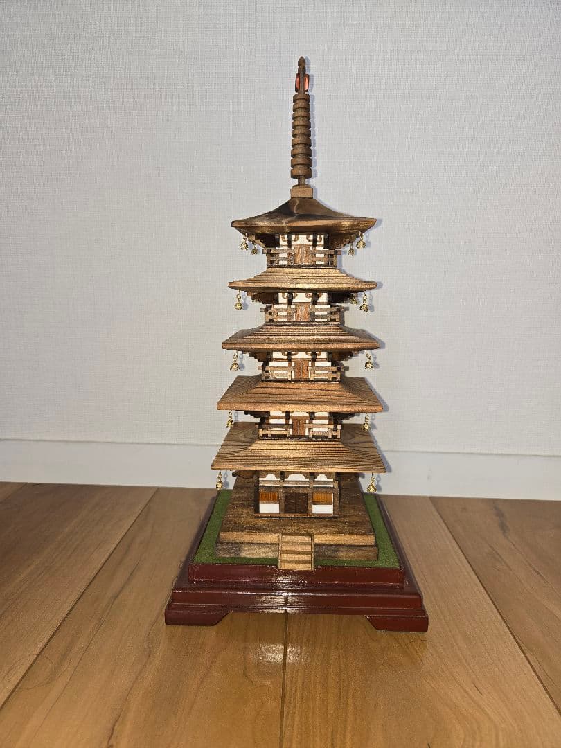 奈良 興福寺　五重塔　木製模型　 縮尺:1/140　アクリルケース付き