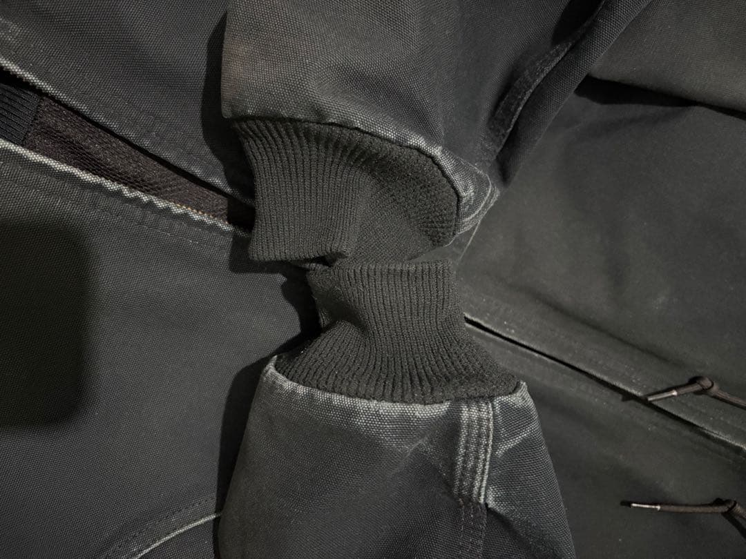 【USA製】carhartt アクティブジャケット J131 BLK