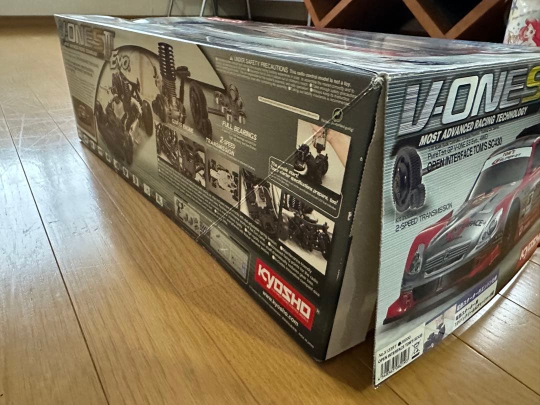 KYOSHO V-One S ⅢEvo TOM'S SC430