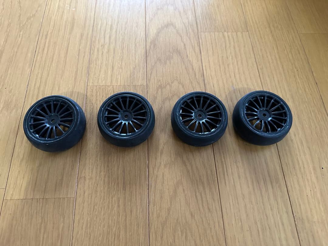 KYOSHO V-One S ⅢEvo TOM'S SC430