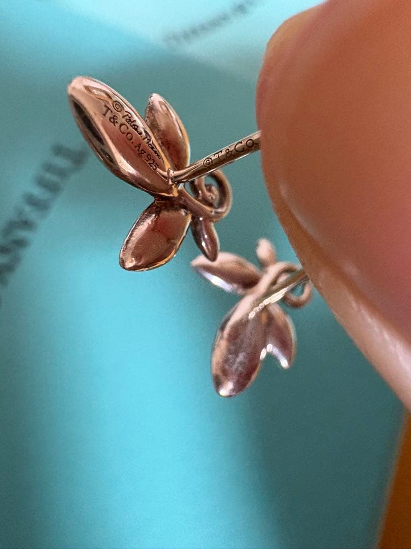 Tiffany & Co. オリーブリーフピアス