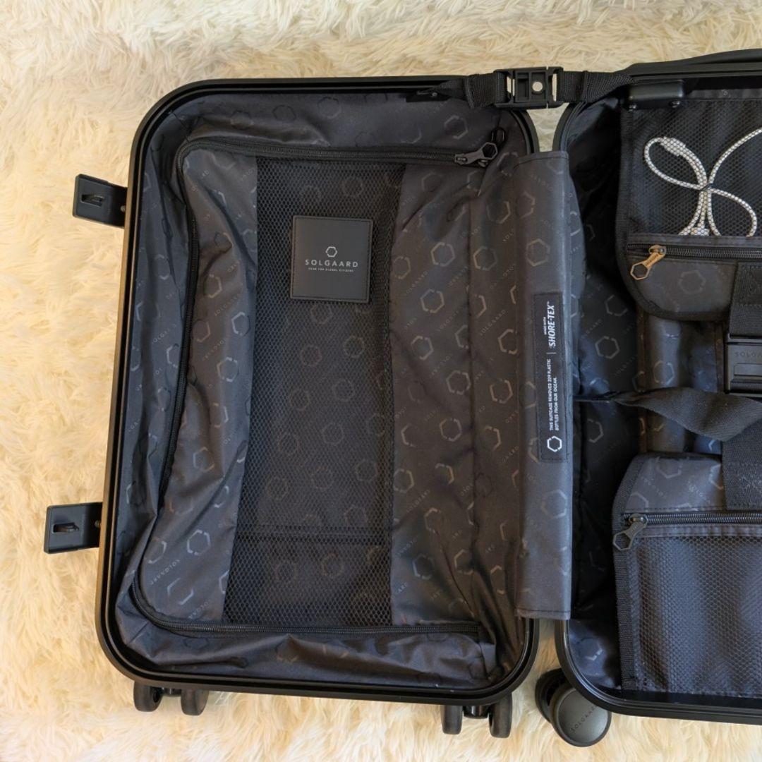 沖なはです！SOLGAARD キャリーケース USBポート付き 吊り下げ