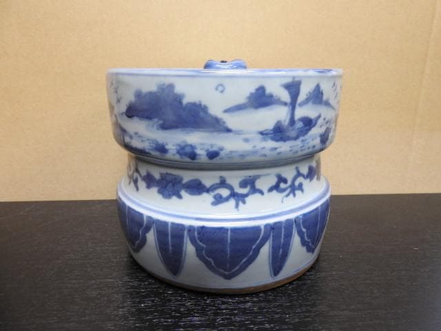 清朝？染付水指　MA325