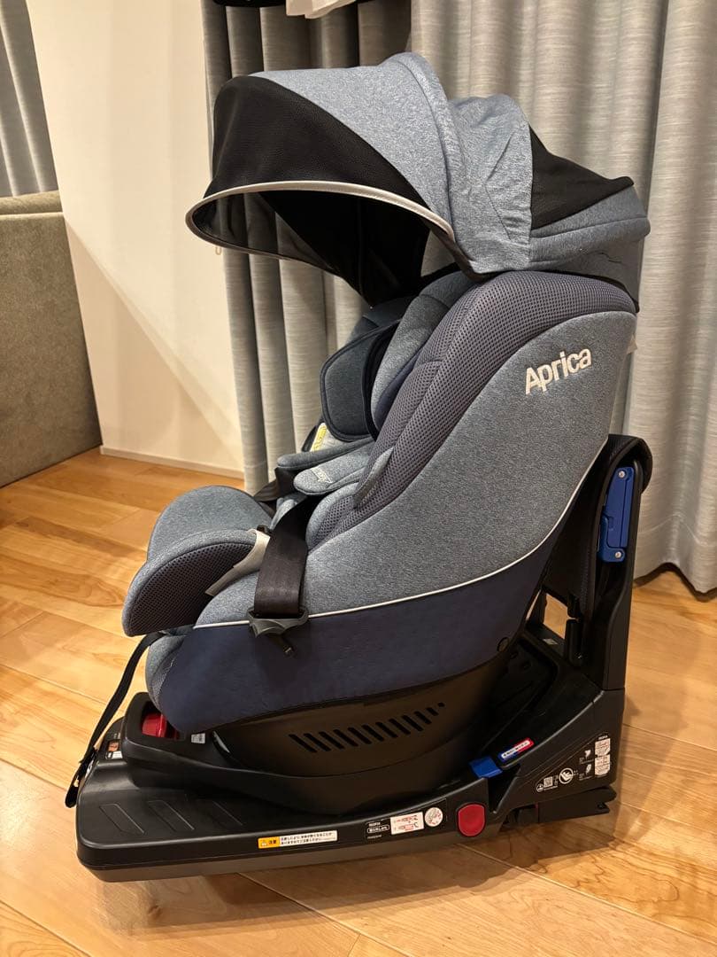 クルリラ　AD アップリカ　チャイルドシート