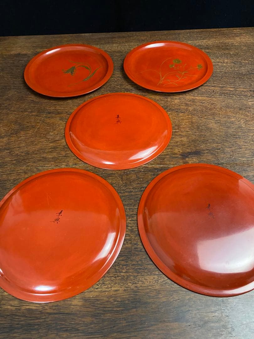赤い漆器 5枚セット 木箱付き
