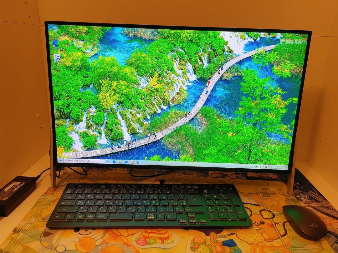 富士通エスプリモ【ESPRIMO FH77／C2　FMVF77C2B】美品