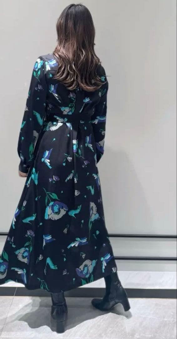 diagram コートとグレースクラスワンピースのセット