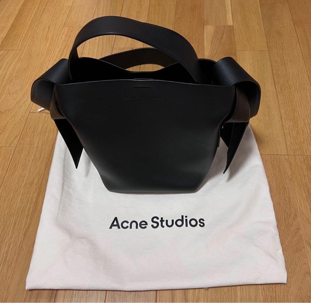 【新品未使用】Acne Studios Musubi ミニショルダーバッグ