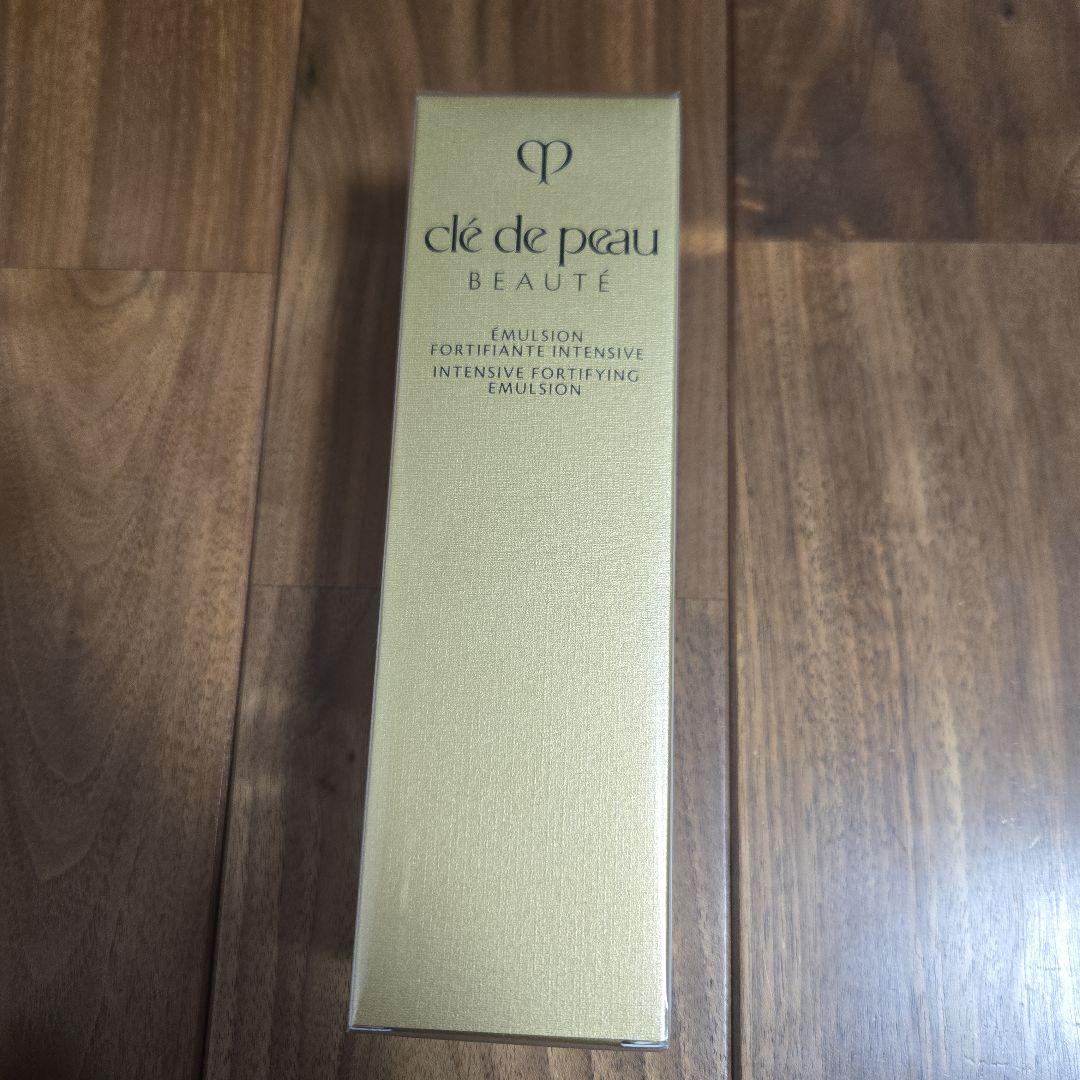 新品　クレ・ド・ポー　ボーテ　エマルションアンタンシヴn 乳液　夜用　125ml