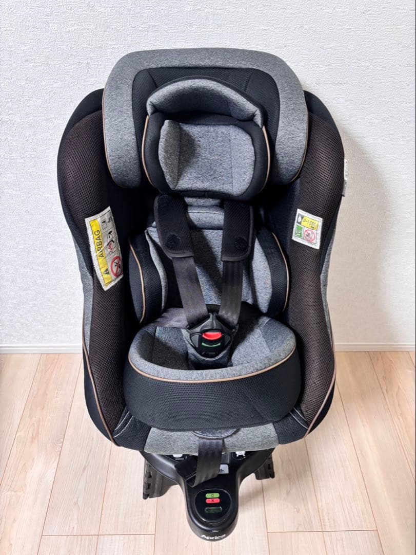 ⭕️本日限定値下げ　美品　アップリカ クルリラプロテクト ISOFIX 回転式