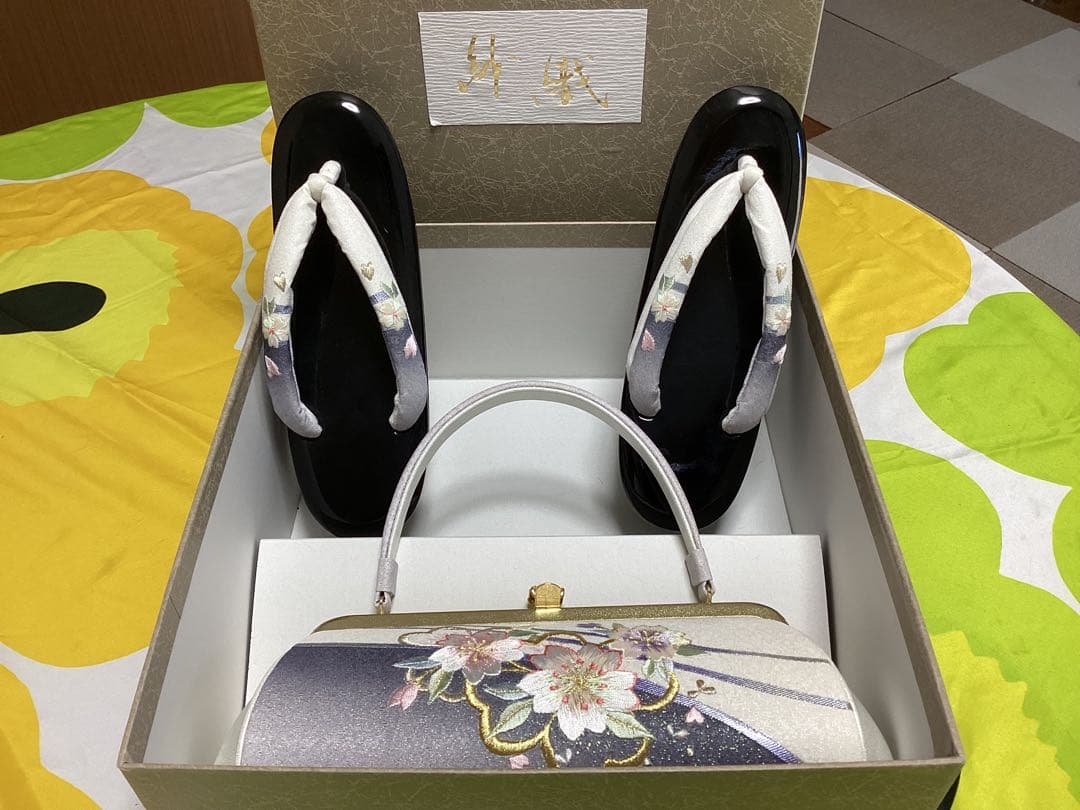 和装用バッグと黒色草履セット