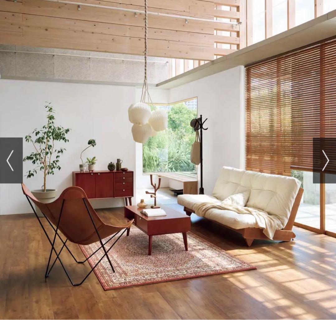 マホガニーサイドボード　ヴィンテージ　チェスト　箪笥　収納　脚つき　チーク　北欧