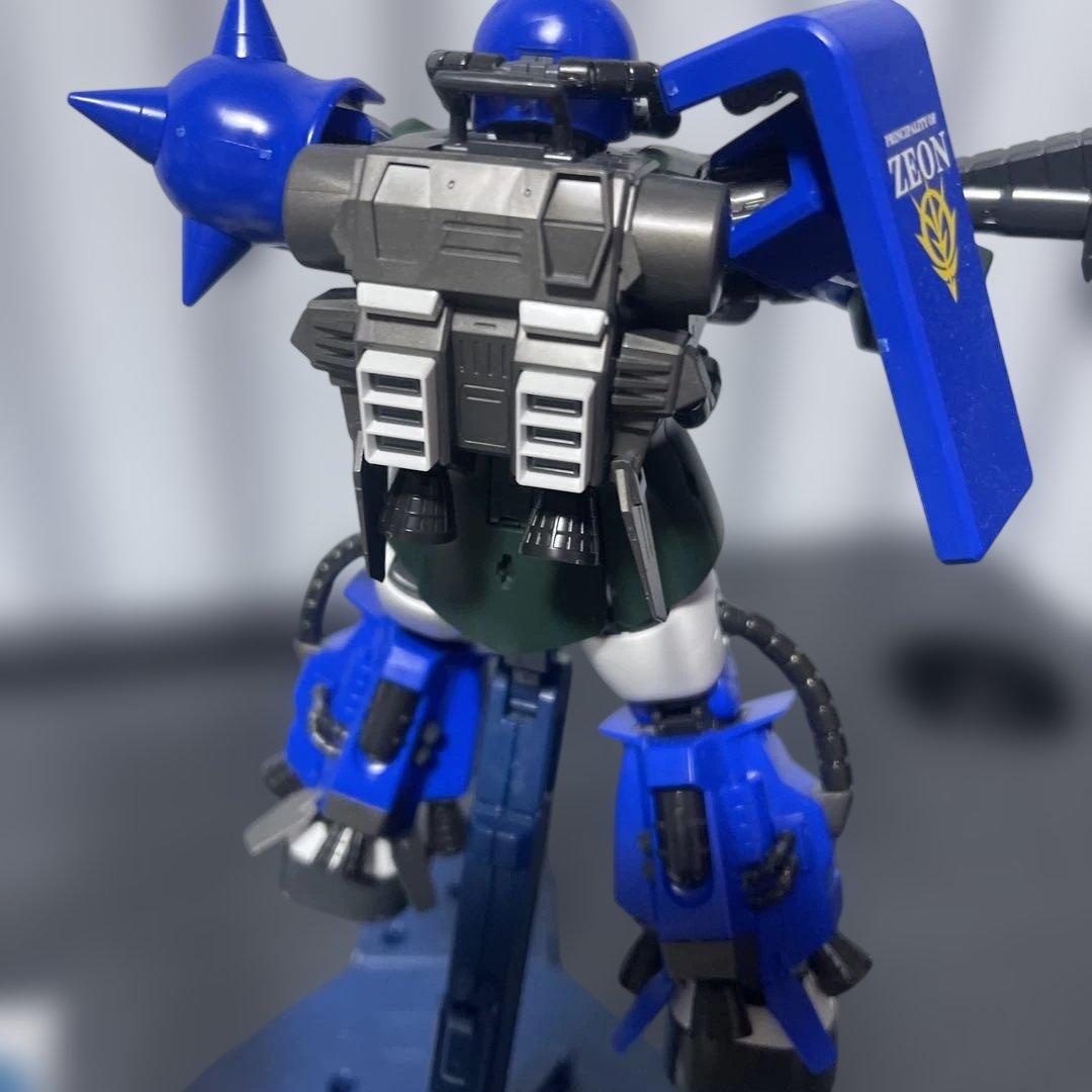 MG1/100ロバートギリアム専用ザクⅡと MGアナベルガトー専用ザクⅡの2体