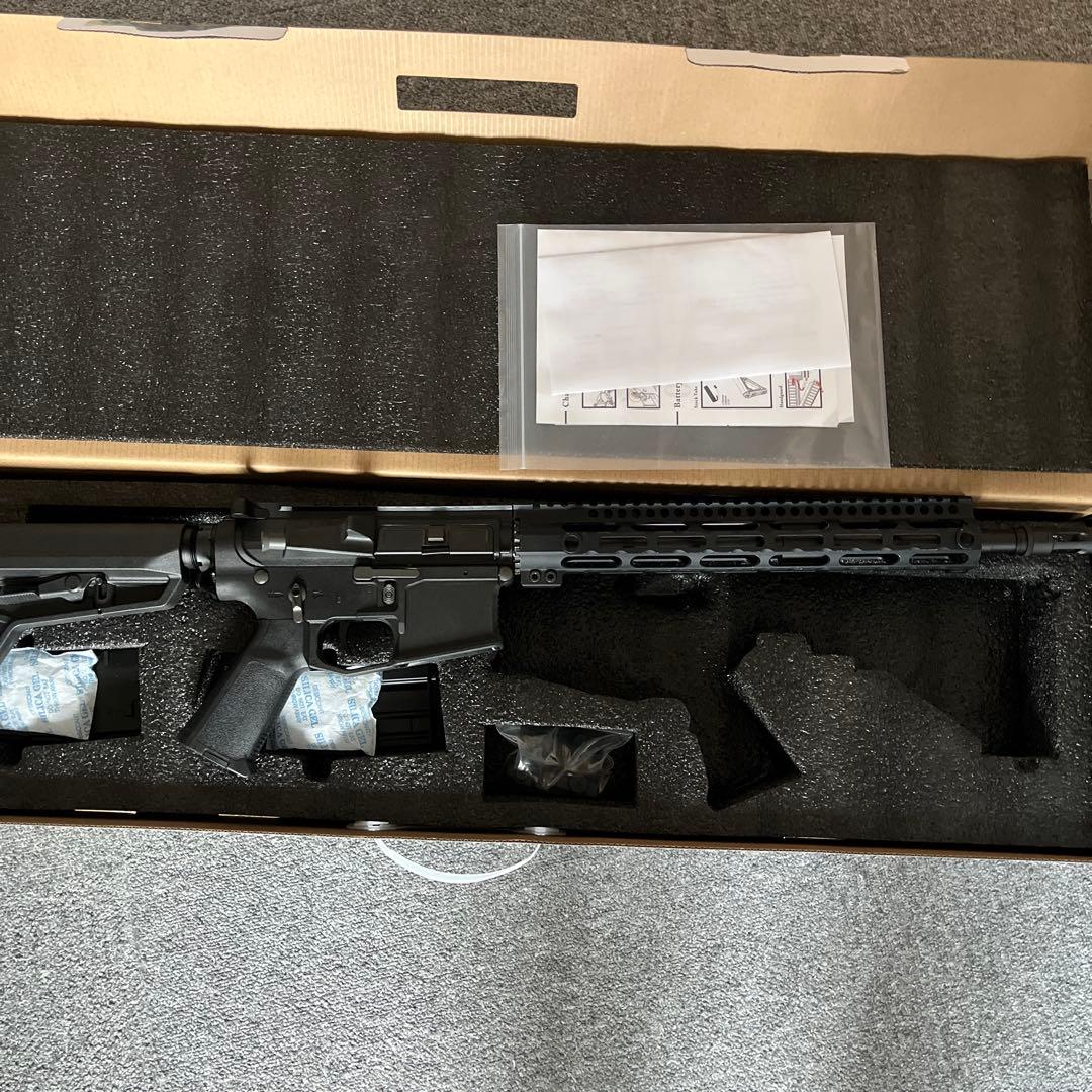 アークタウラス　mur 電動ガン ブラック　マルイ