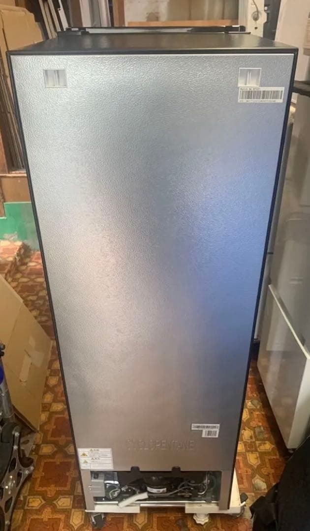 ＊東京都付近取引限定＊美品 高年式　ハイセンス 冷蔵庫 HR-D1701B